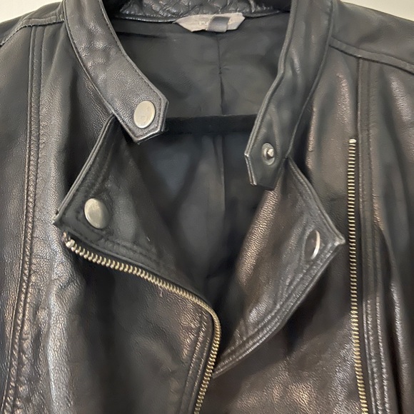 Leather motorcycle jacket - Picture 2 of 9